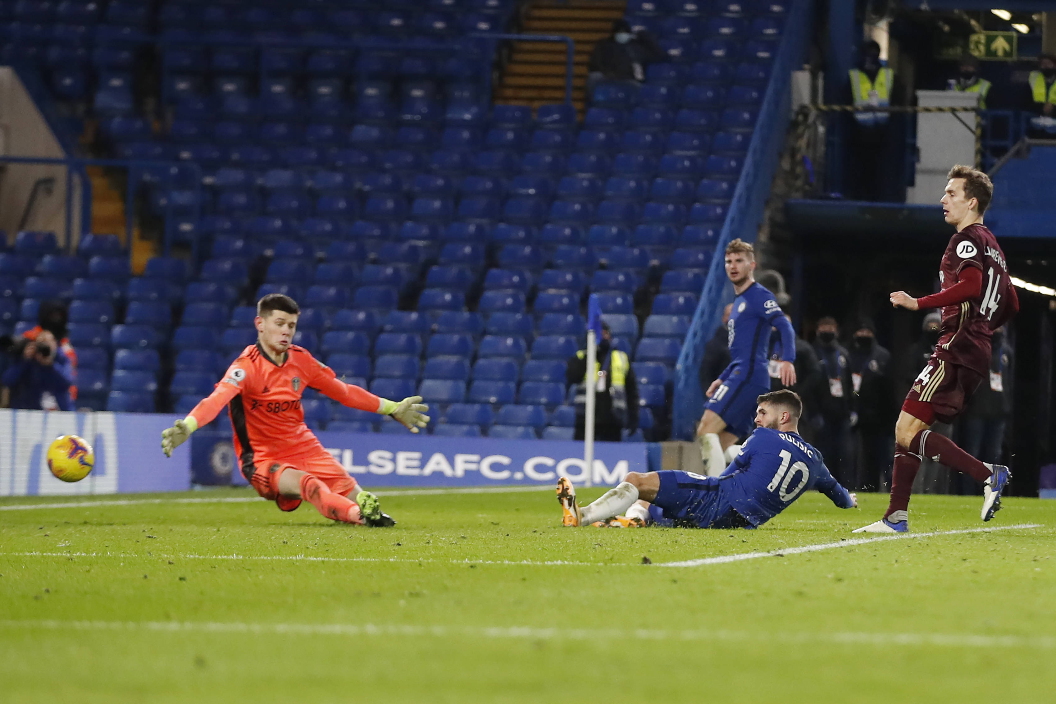 同纠纷而闹 同纠纷而闹